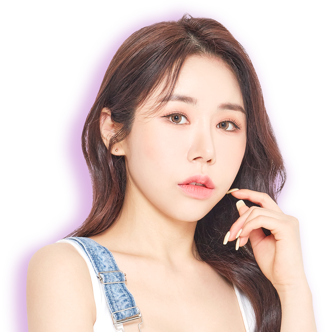 Ptosis correction surgery at Lienjang Plastic Surgery, lifting drooping eyelids for a more awake and youthful appearance.