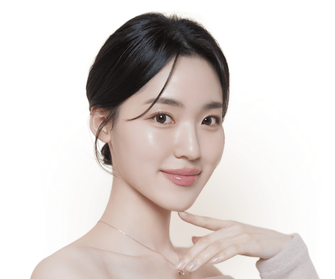 Lienjang's rhinoplasty procedure transforms the nose, improving both function and appearance for a more youthful, confident look.